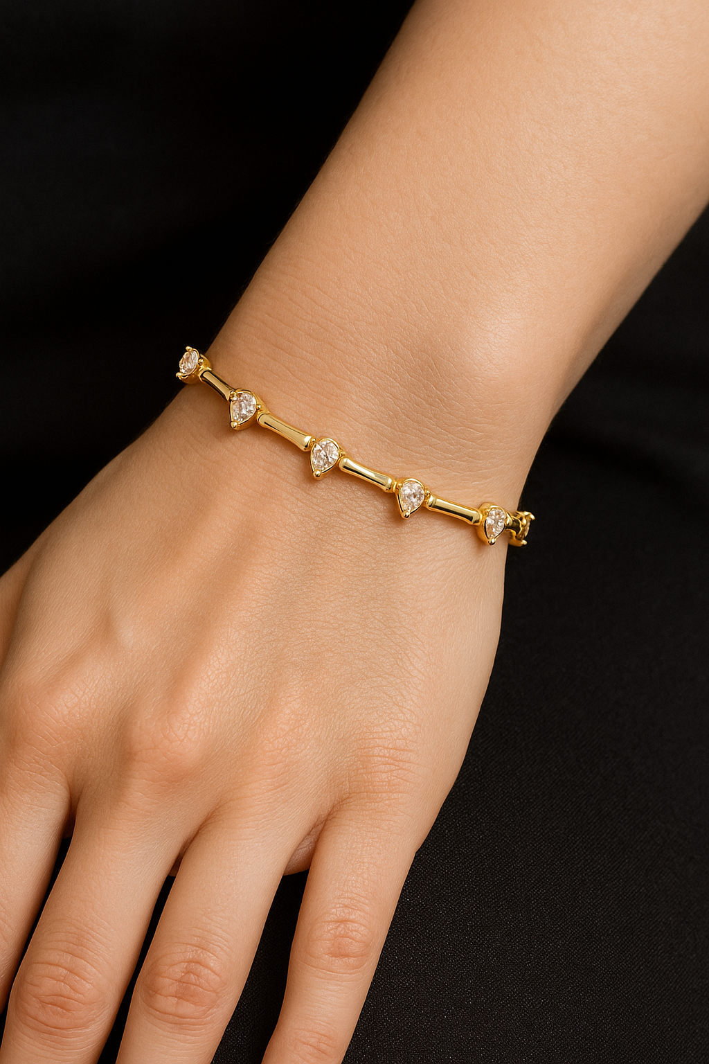 Ovelle gold Bracelet