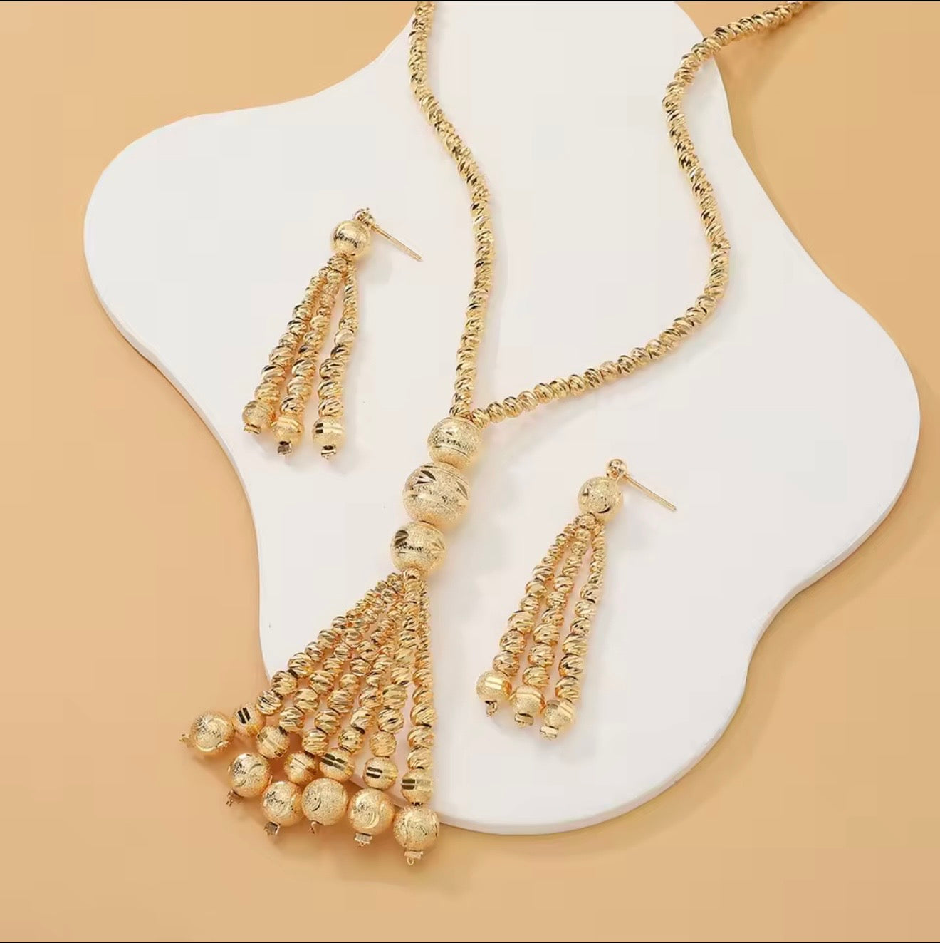 Noor Gold