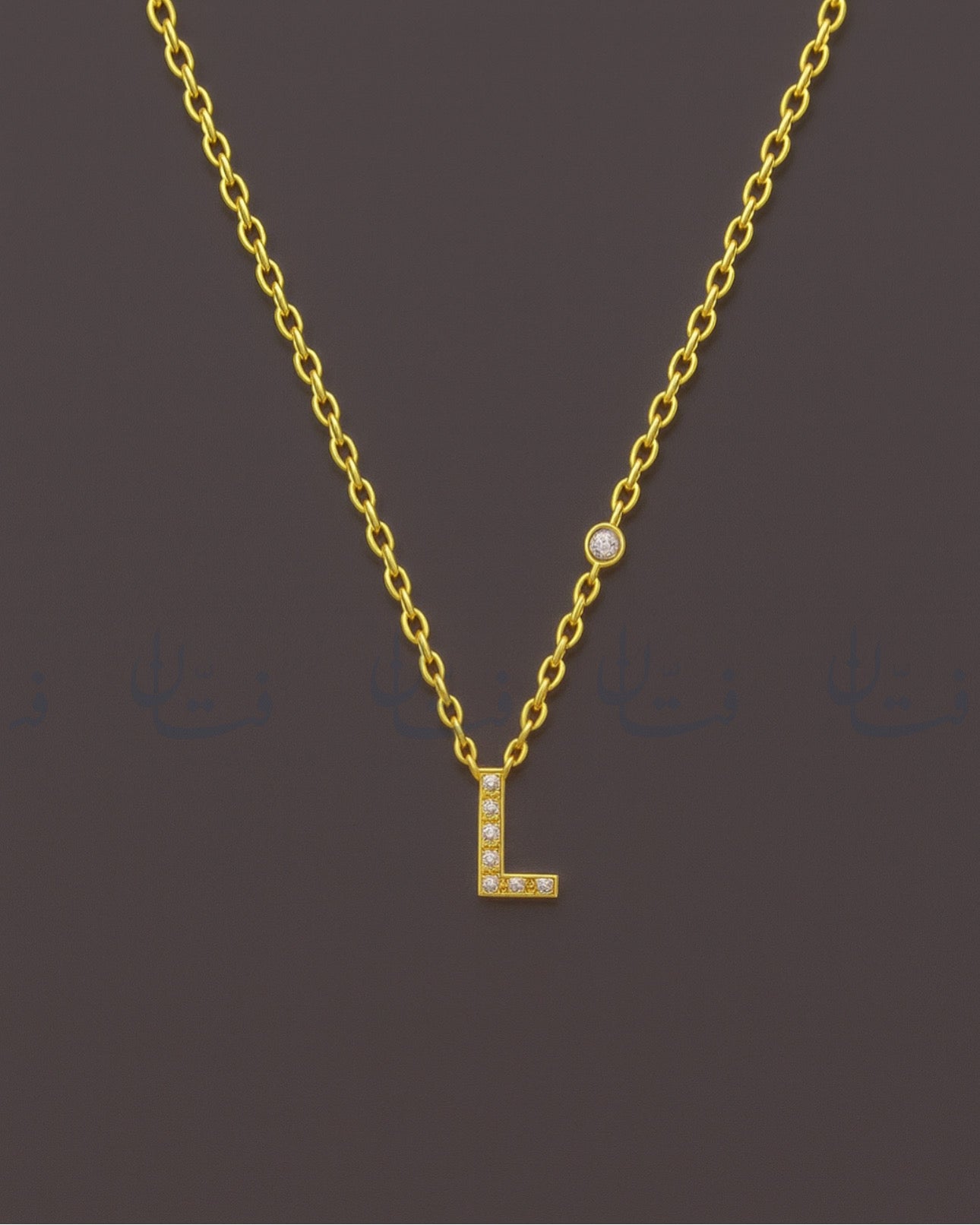 حرف L ذهبي