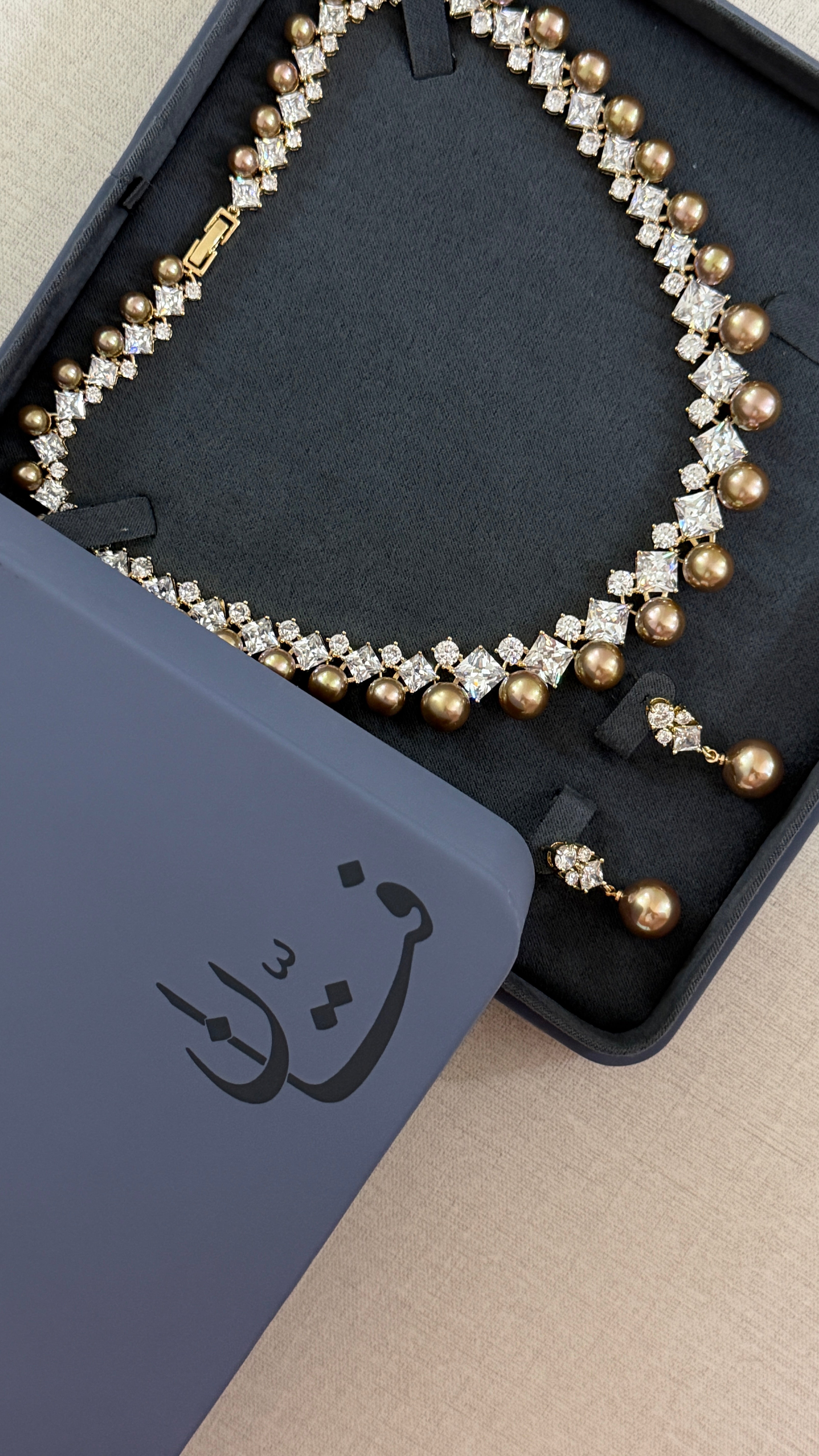 ‏طقم نُويرة فضي،روز قولد