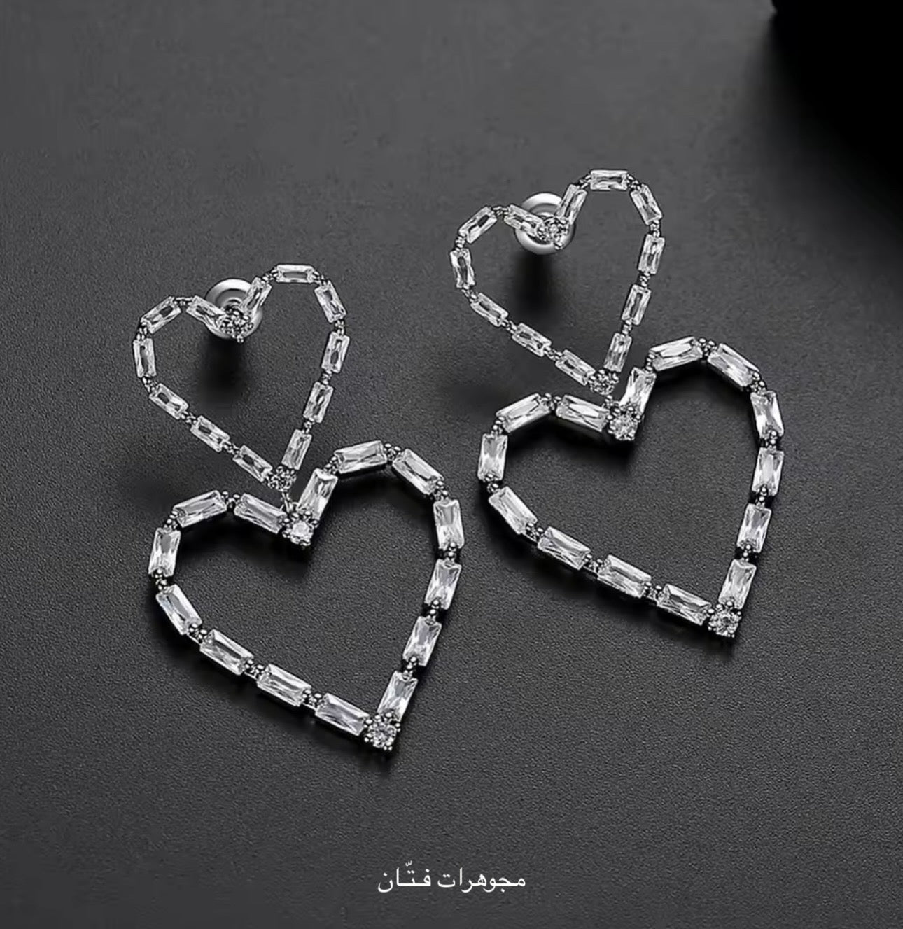 حلق حب فضي