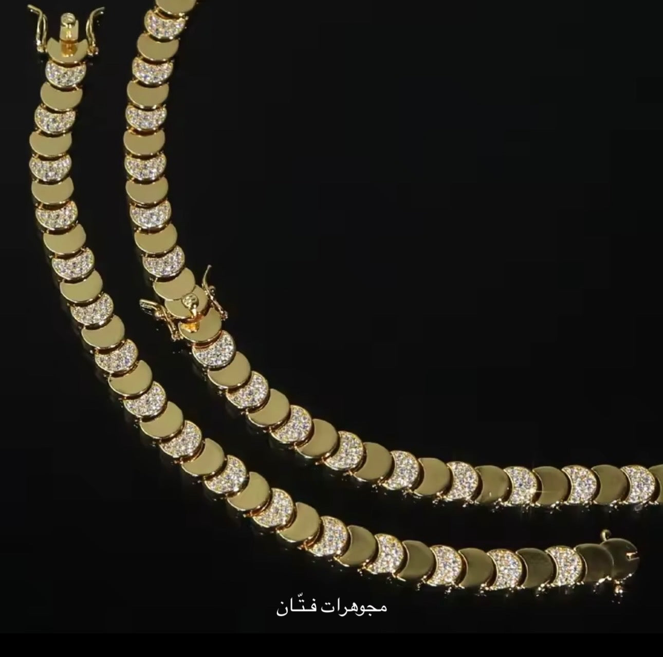 عقد Moon