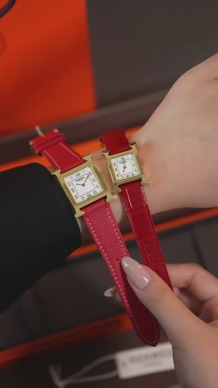 Load video: Hermes heure